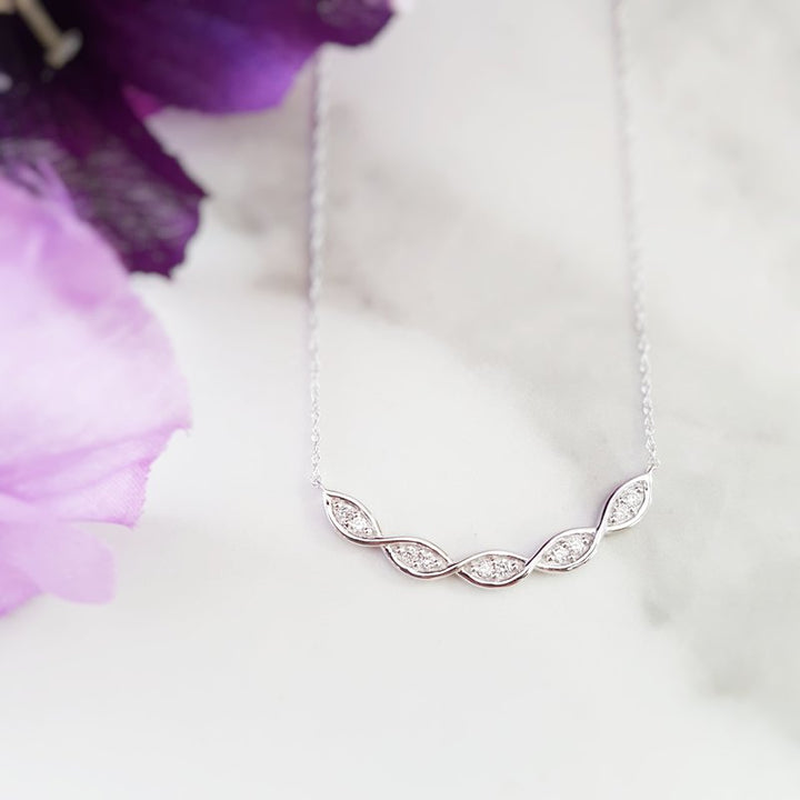 Sami Fine Jewelry Intertwined Curve Bar Necklace 070365
