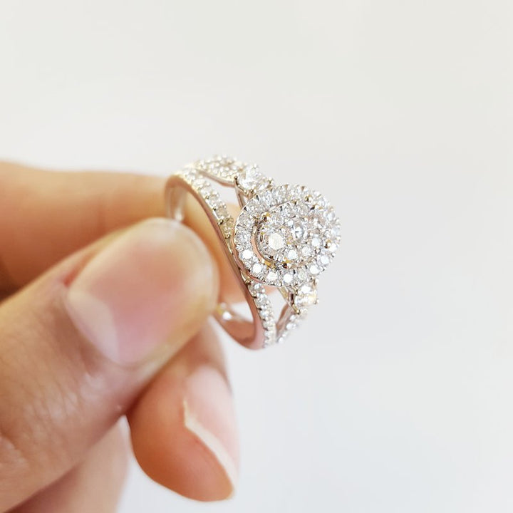 Sami Fine Jewelry Oval Pavé Diamond Halo Ring 030943