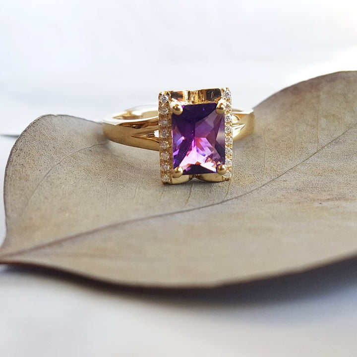 Arizona Amethyst Gold Jewelry Open Book Ring