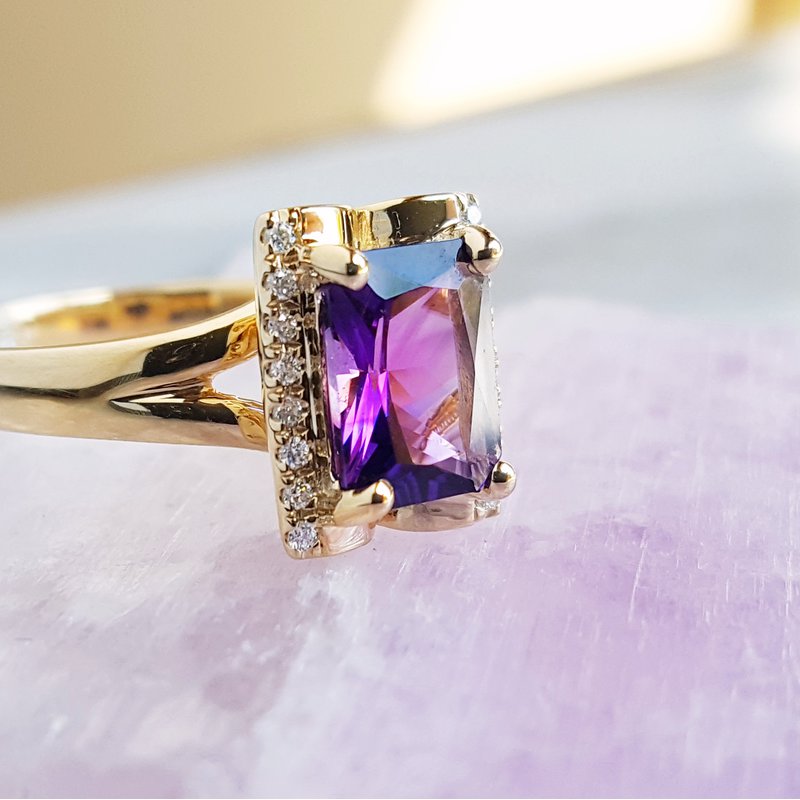 Arizona Amethyst Gold Jewelry Open Book Ring