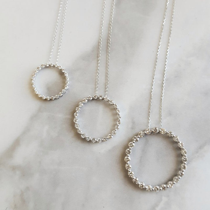 Gems One Diamond Eternity Circle Floating Pendant Necklace In 14k White Gold (1/2ctw)