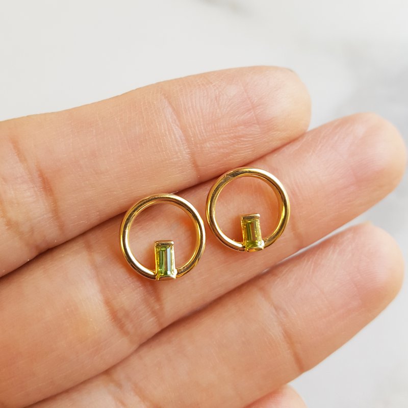Arizona Peridot Gold Jewelry Negative Space Earrings