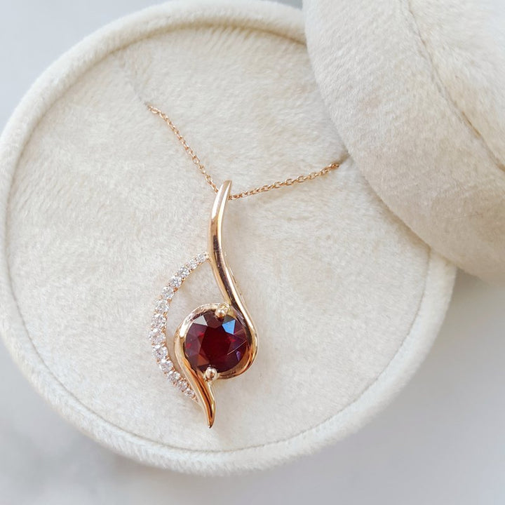 Arizona Anthill Garnet Gold Jewelry Swirl Pendant