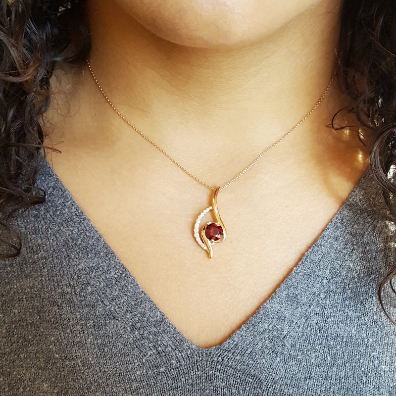 Arizona Anthill Garnet Gold Jewelry Swirl Pendant
