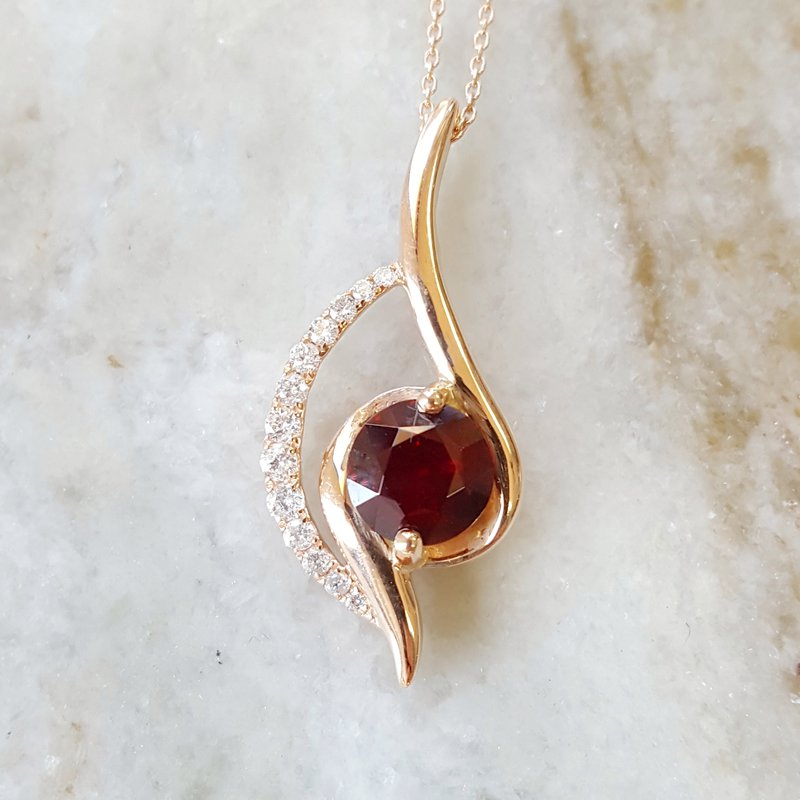 Arizona Anthill Garnet Gold Jewelry Swirl Pendant