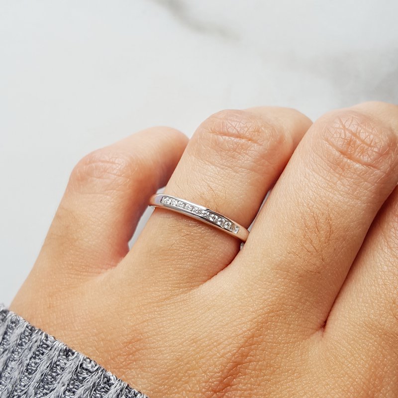 Sami Fine Jewelry Channel Anniversary Band (1/8 ct)