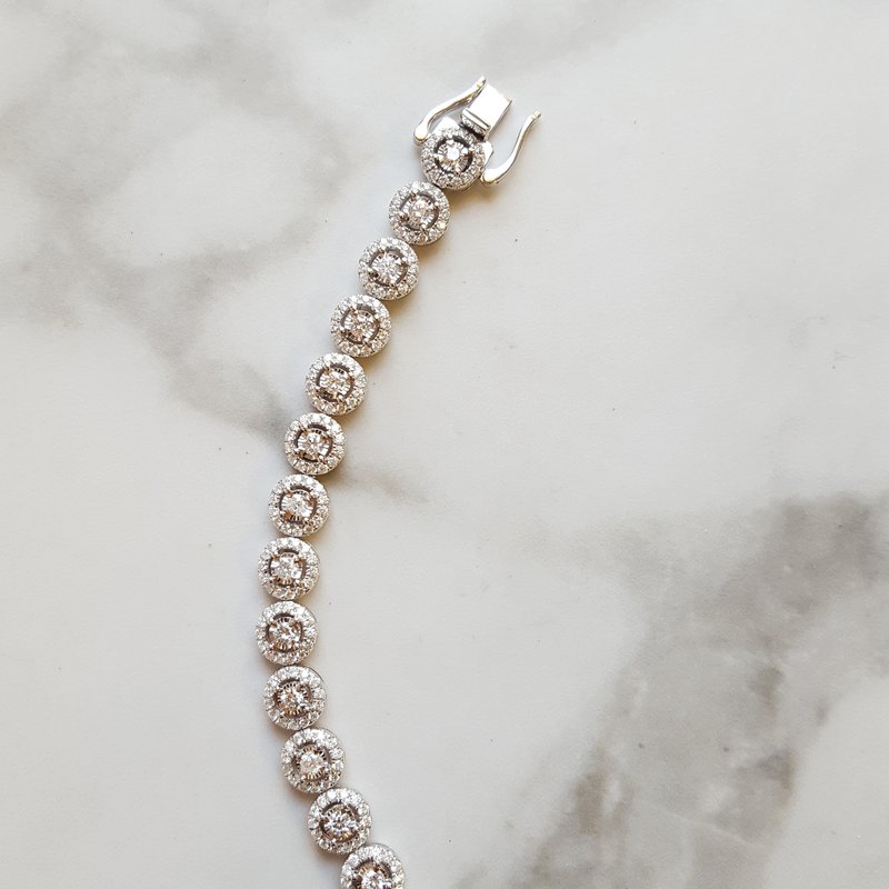 Gems One Diamond Halo Circle Link Tennis Bracelet In 14k White Gold (4ctw)