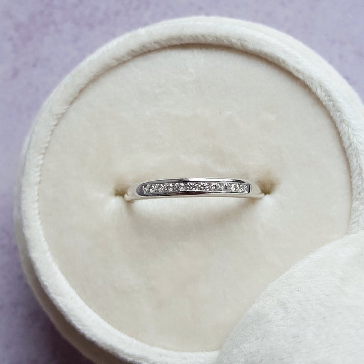 Sami Fine Jewelry Channel Anniversary Band (1/8 ct) 090344