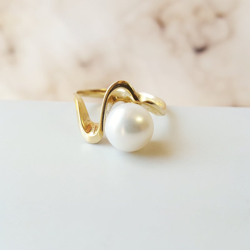 Sami Fine Jewelry Pearl Wave Ring 230594