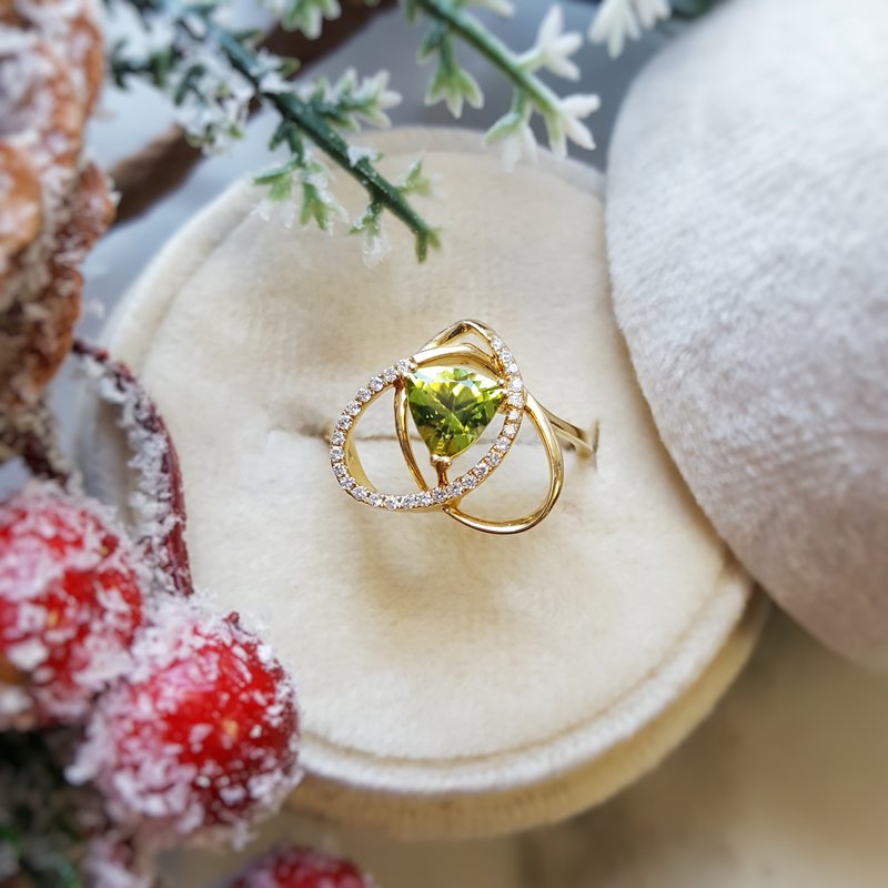 Arizona Peridot Gold Jewelry Trinity Heart Peridot Ring
