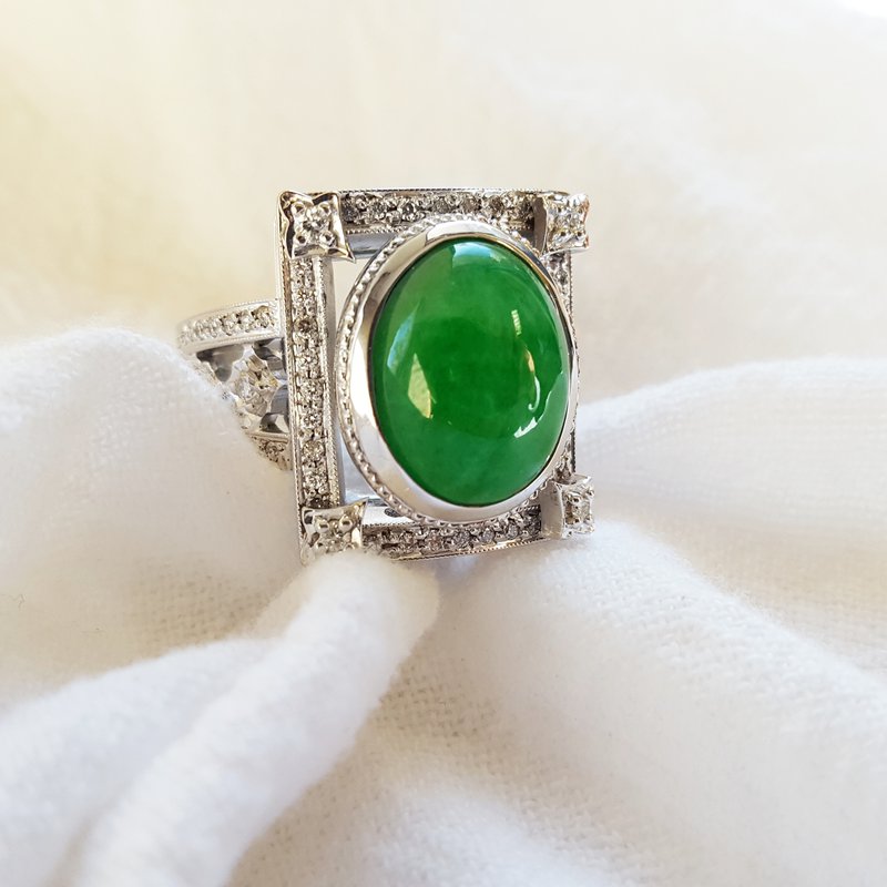 Luxury by Rene Hernandez Apple Green Jade Ring