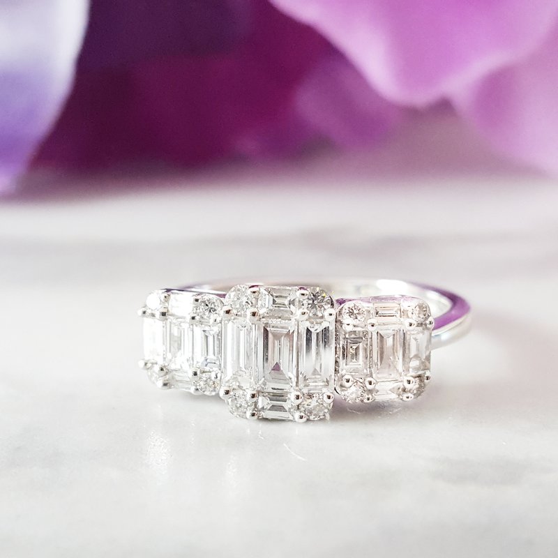 Sami Fine Jewelry Three Stone Style Ring 020727