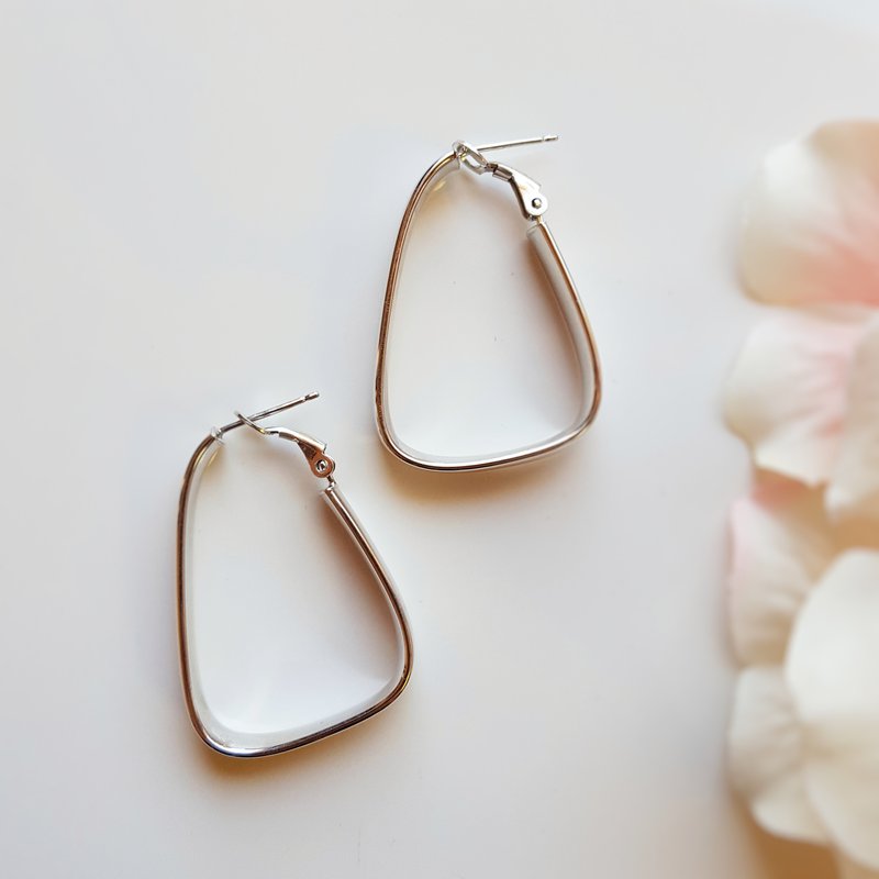 Bold Statement Hoops