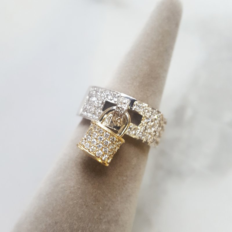 Luxury by Rene Hernandez Love Lock Ring
