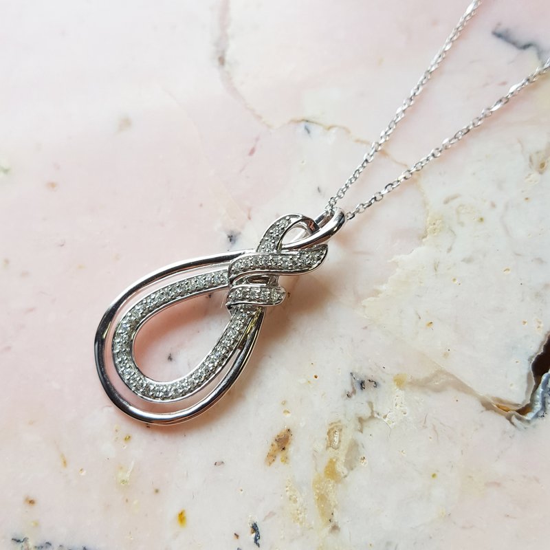 Sami Fine Jewelry Twist Necklace