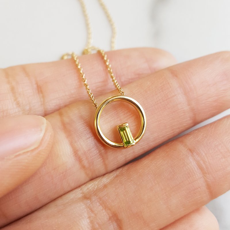 Arizona Peridot Gold Jewelry Negative Space Necklace