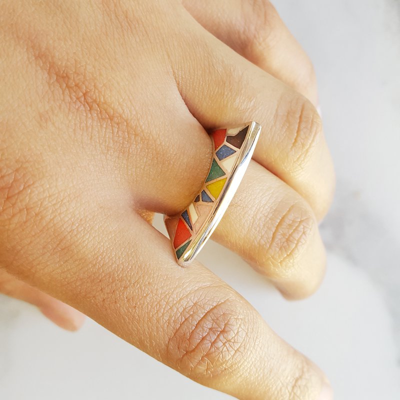 Luxury by Rene Hernandez Fanfare Blade Edge Ring
