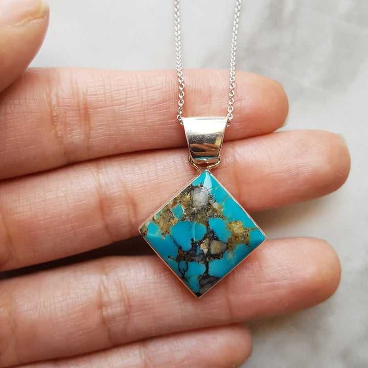 Arizona Turquoise and Inlaid Jewelry Geometrically Inlaid Kingman Vintage Pendant