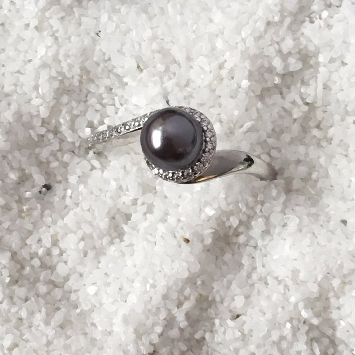 Sami Fine Jewelry Black Pearl Swirl Ring 230555