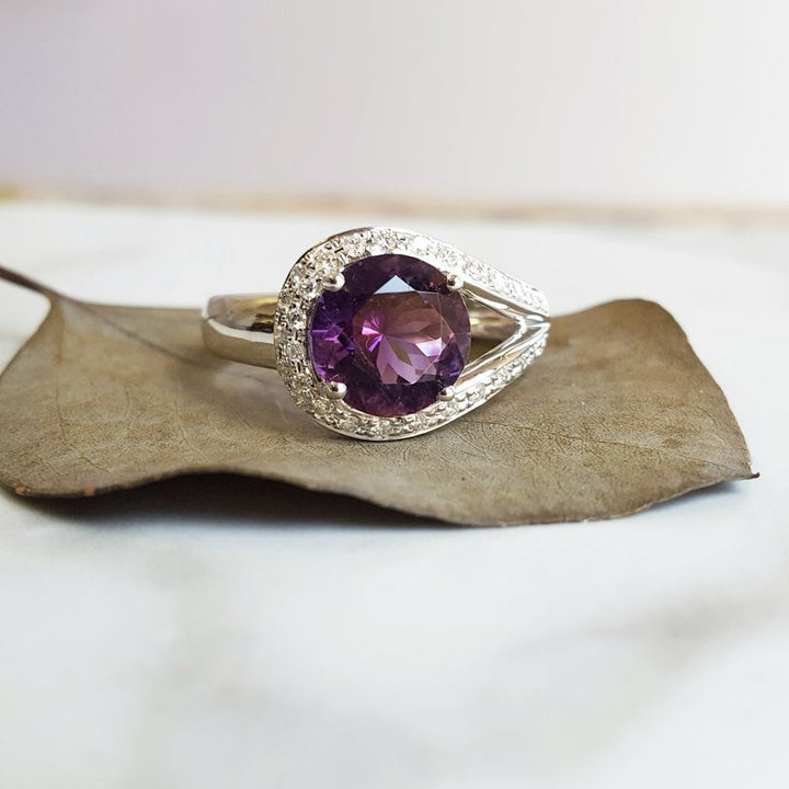 Arizona Amethyst Gold Jewelry Open Loop Halo Ring
