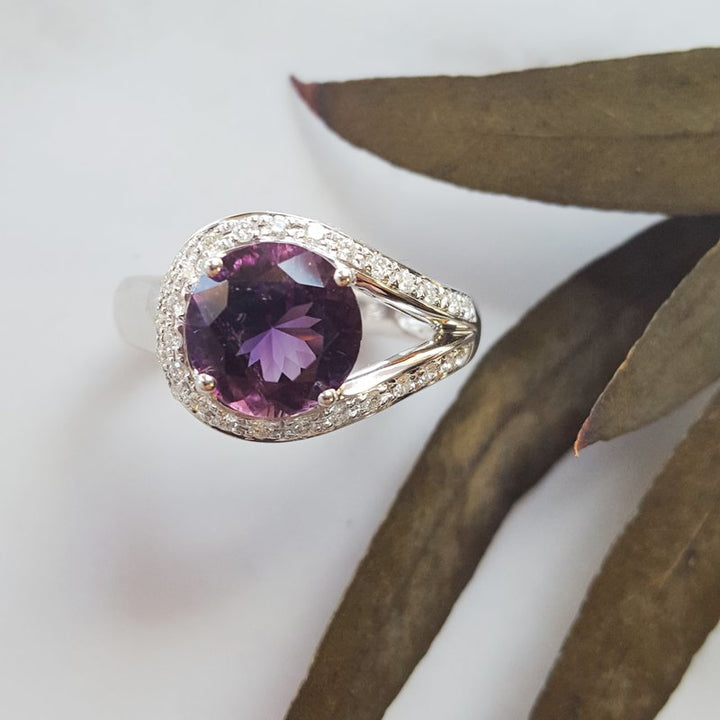 Arizona Amethyst Gold Jewelry Open Loop Halo Ring