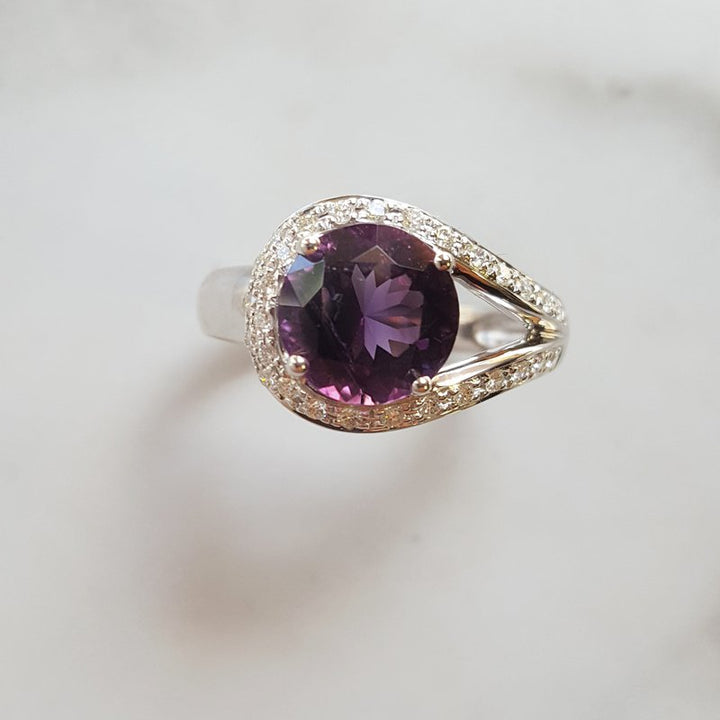 Arizona Amethyst Gold Jewelry Open Loop Halo Ring