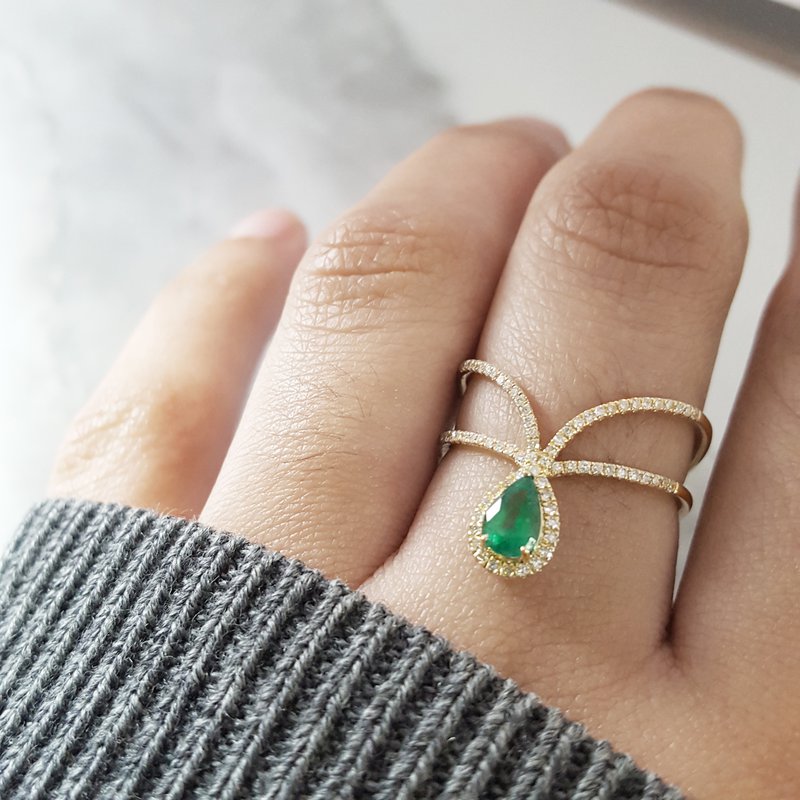 Sami Fine Jewelry Chevron Emerald Ring