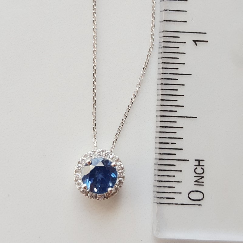 Montana Sapphire Halo Necklace