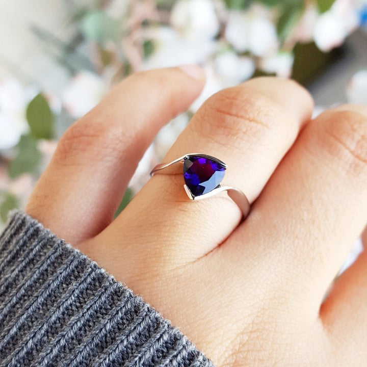 Amethyst Gold Jewelry Bypass Half Bezel Ring