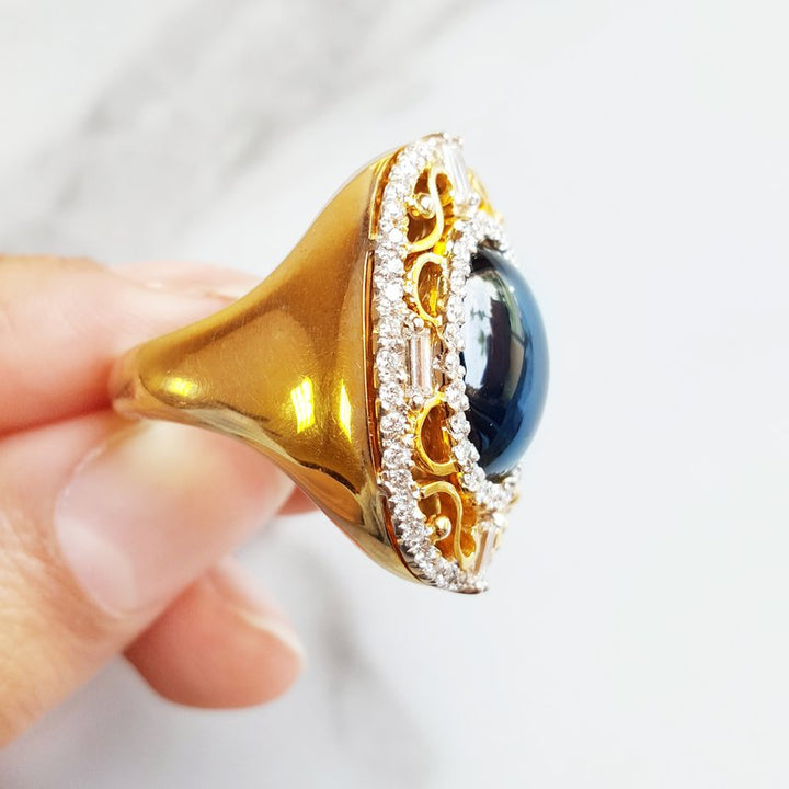Luxury by Rene Hernandez Cabochon Sapphire Ring