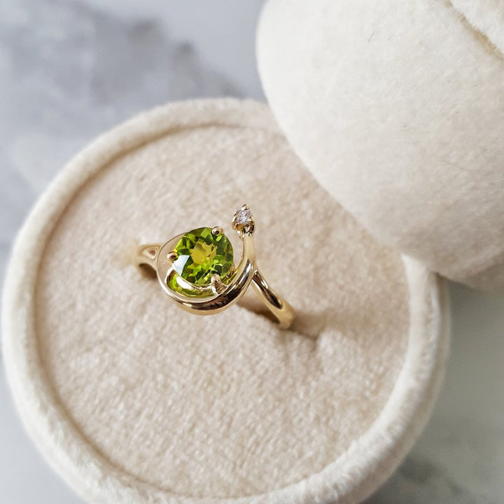 Arizona Peridot Gold Jewelry Shooting Star Ring 370264