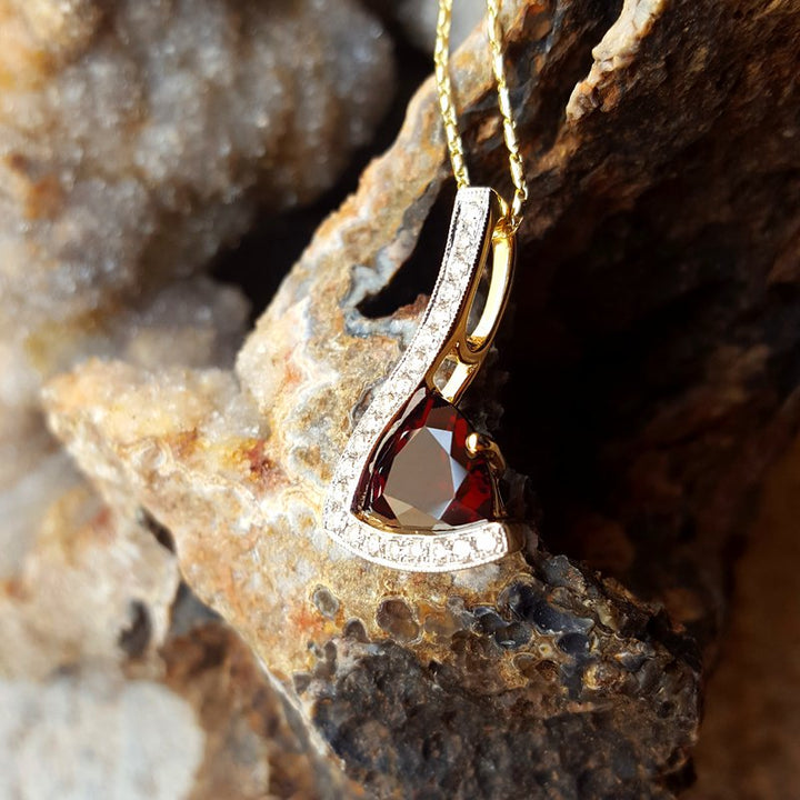Arizona Anthill Garnet Gold Jewelry Trillion Pendant