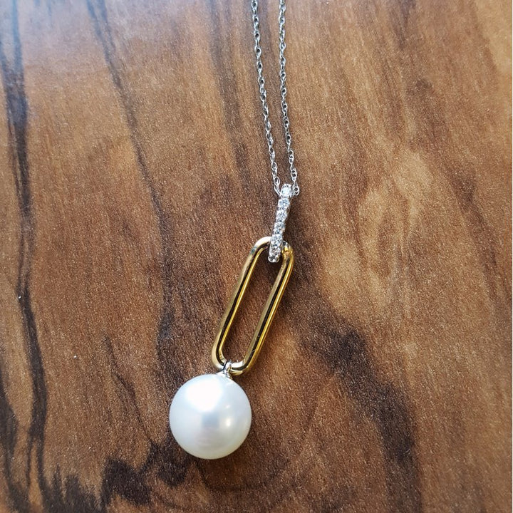 Sami Fine Jewelry Pearl Paperclip Necklace