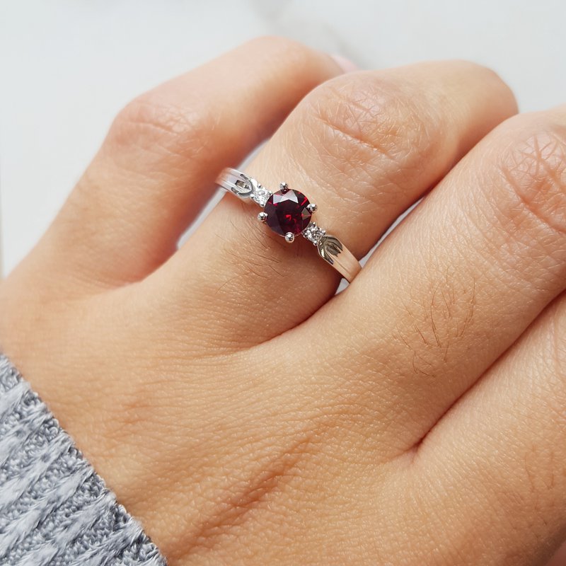Arizona Anthill Garnet Silver Jewelry Essential Garnet Ring