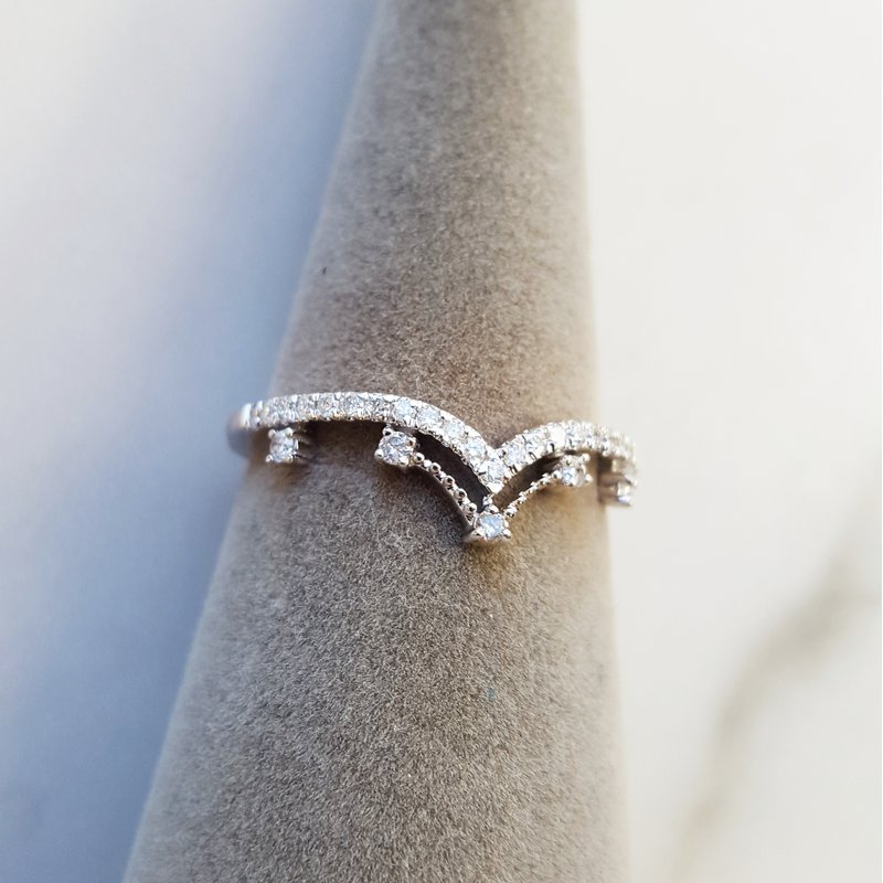 Gems One Tiara Diamond Band 031055