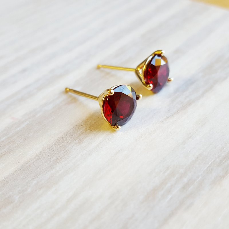 Arizona Anthill Garnet Gold Jewelry Garnet Martini Stud Earrings  380126