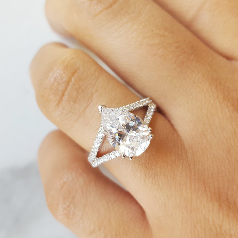 Custom Diamond Rings