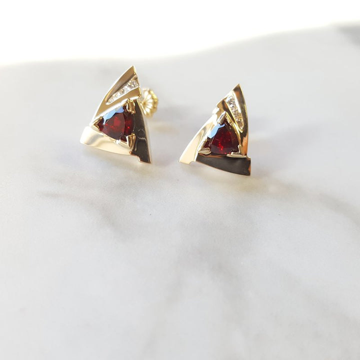Arizona Anthill Garnet Gold Jewelry Arizona Anthill Garnet Triangle Earrings 380435