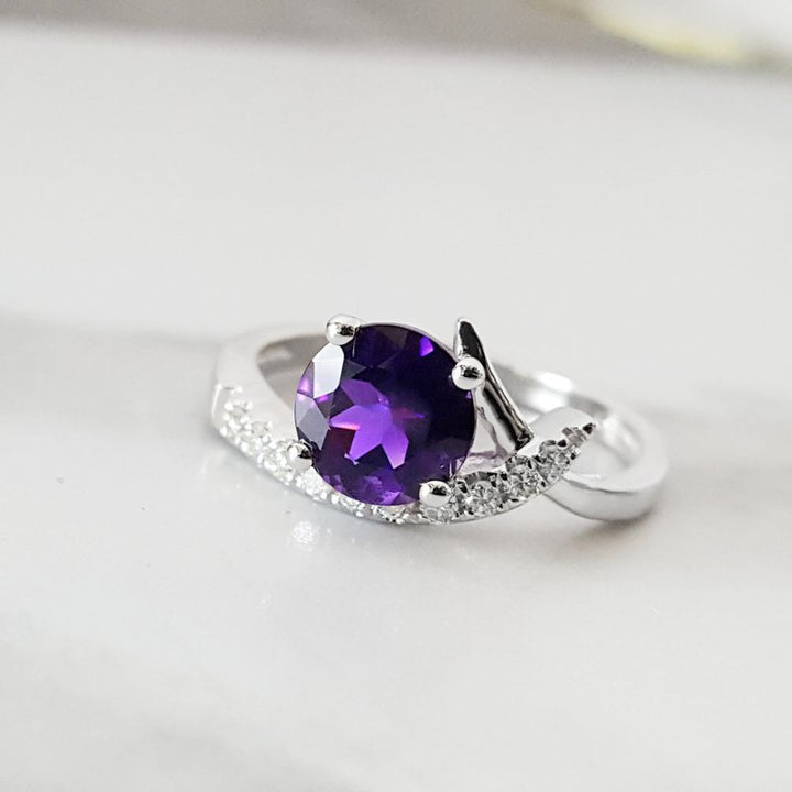 Arizona Amethyst Gold Jewelry Caress Ring