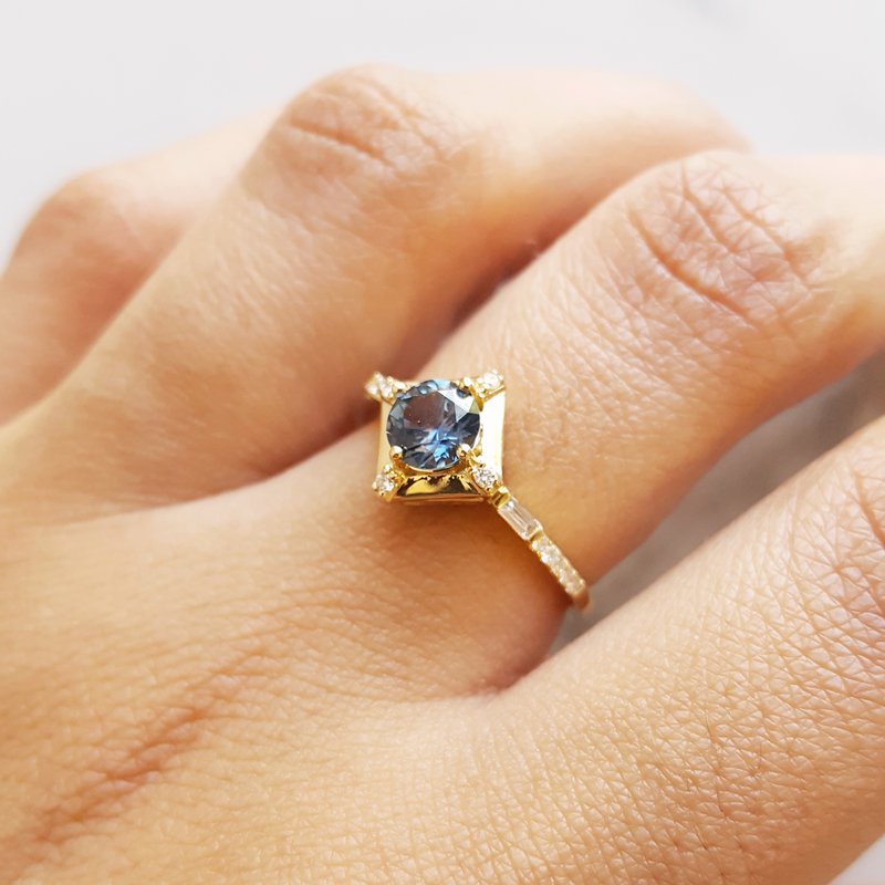 Parlé Montana Sapphire Royalty Ring