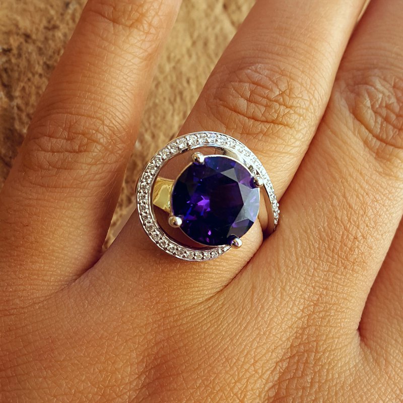 Arizona Amethyst Gold Jewelry Round Swirl Ring