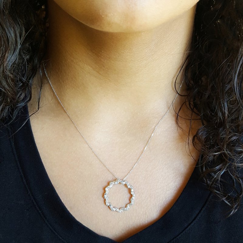 Gems One Twisted Open Circle Diamond Pendant