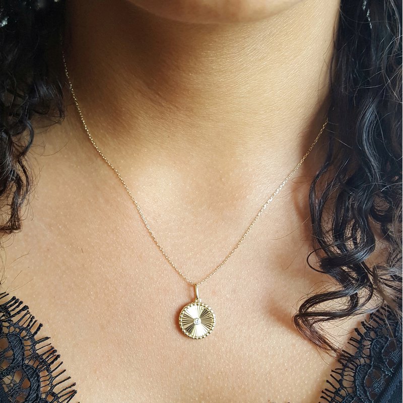 14ky Gold Textured Sunray Necklace