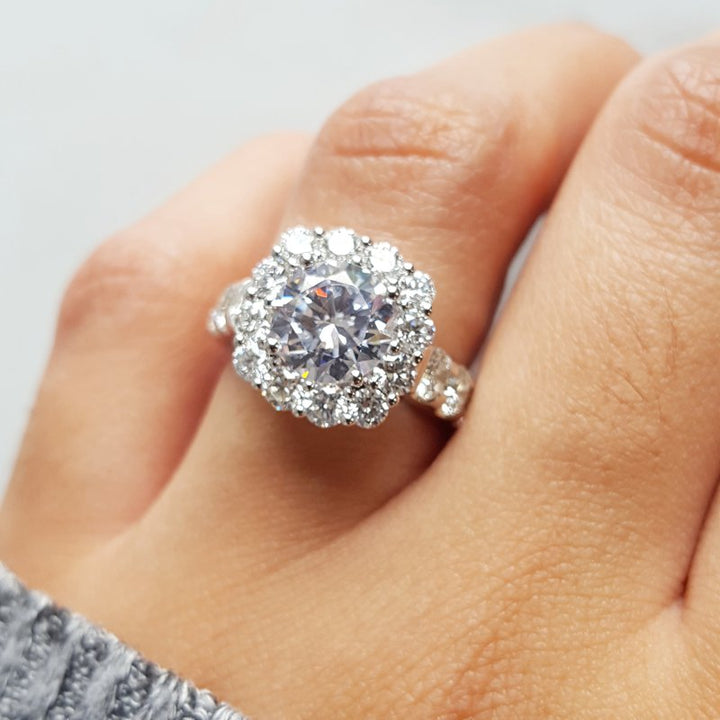Sami Fine Jewelry Explosive Diamond Engagement Ring